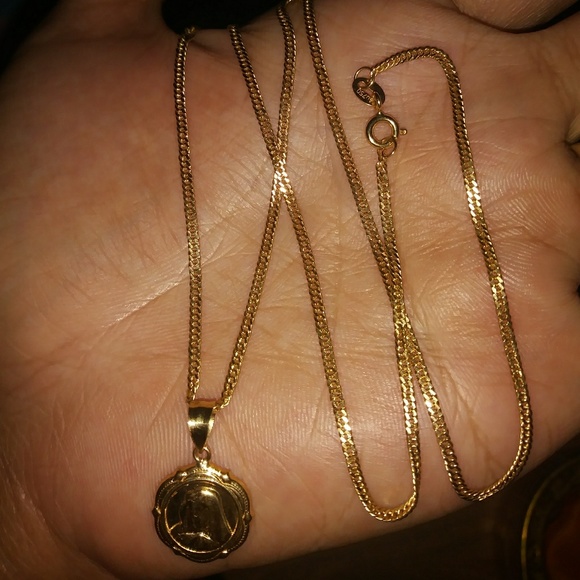 18k Saudi Gold Necklace - Picture 4 of 5